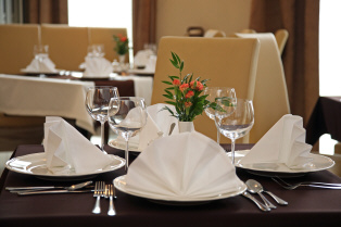Hotel Kraków restauracja konferencje szkolenia wypoczynek w Polsce